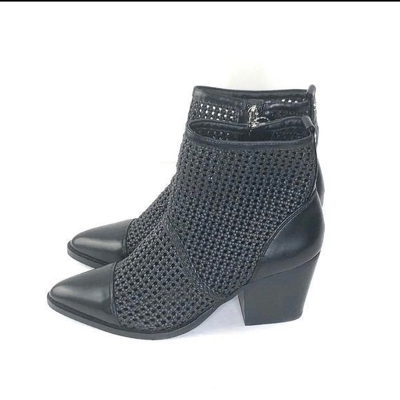 NWOT!!Sam Edelman black booties - Picture 8 of 8